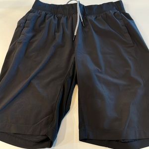 Lululemon THE Short M, 10” inseam